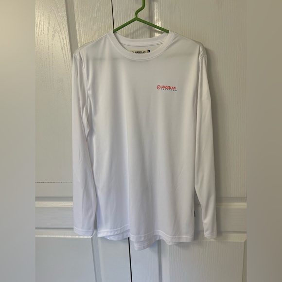 Magellan Women’s Fish Gear Boyfriend Fit Shirt - Picture 3 of 9